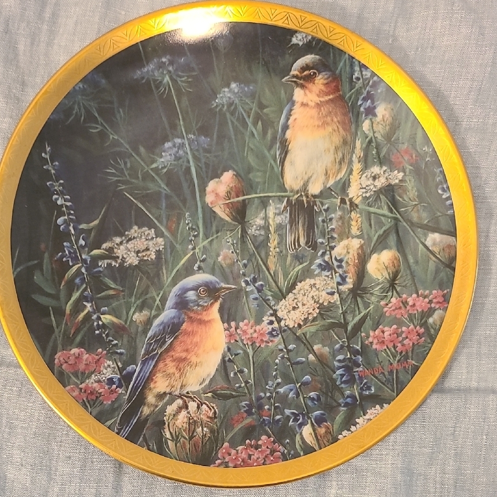 Lenox Fine Ivory China Plate with Gold Accents - Picture 6 of 12